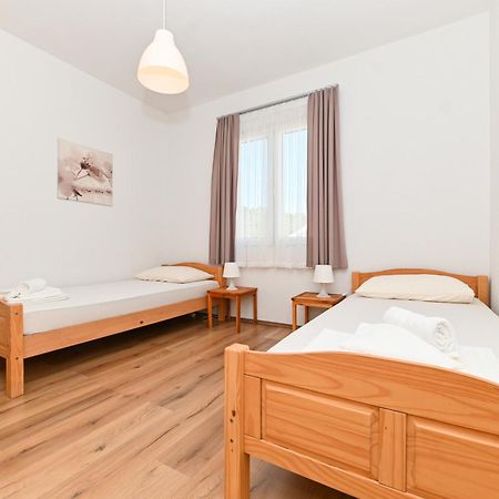 Apartments Bluesky Trogir Bagian luar foto