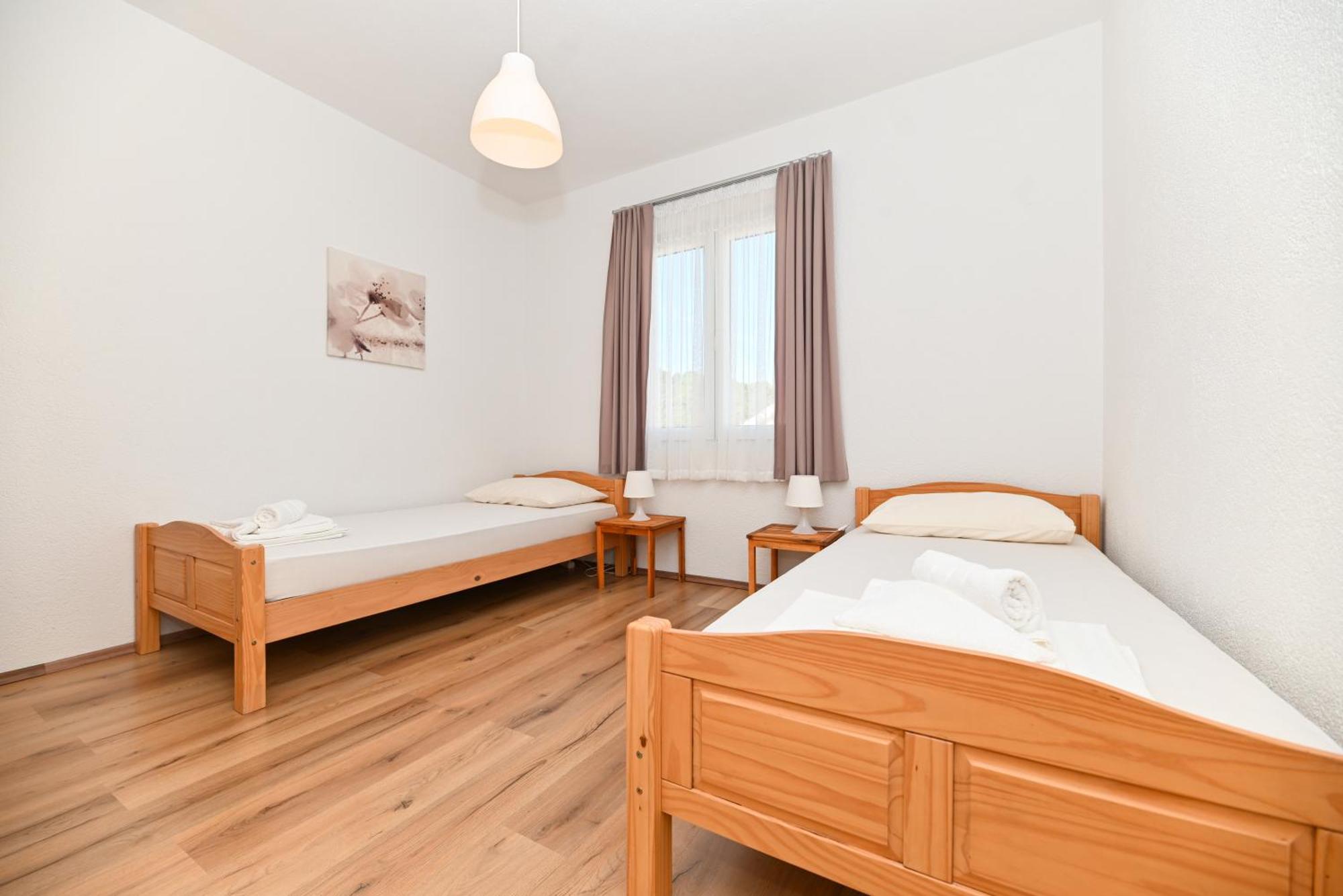 Apartments Bluesky Trogir Bagian luar foto