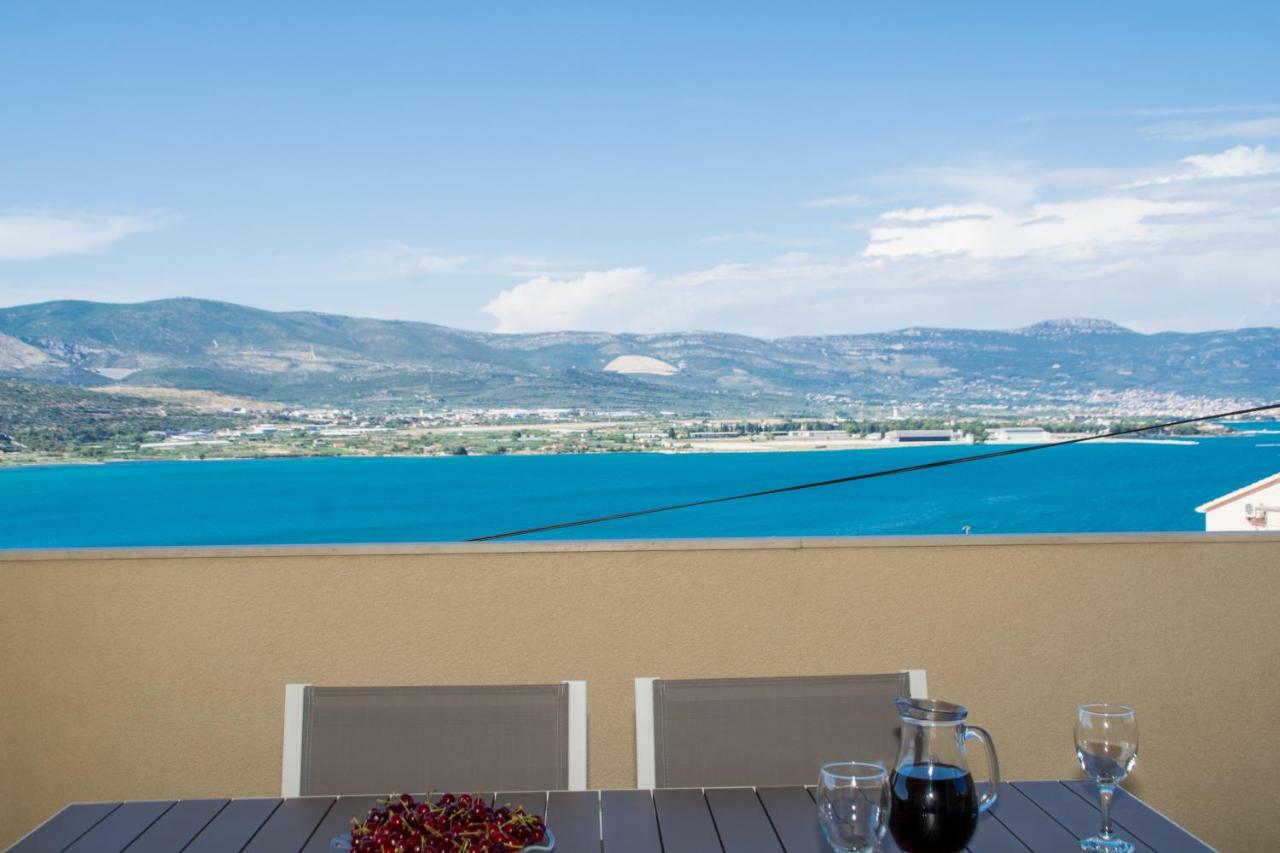 Apartments Bluesky Trogir Bagian luar foto